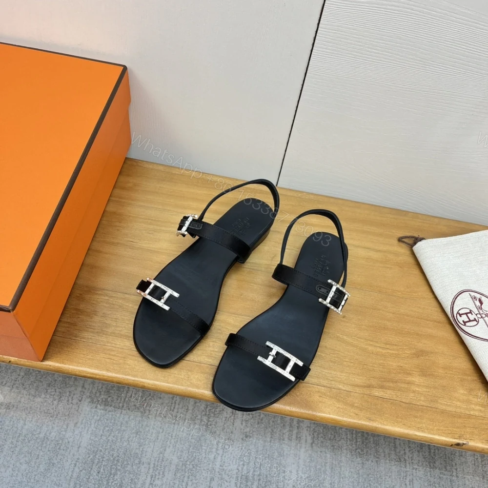View 3 of 高仿Hermes*H211000Z02鑽扣輕便涼鞋黑色免檢版