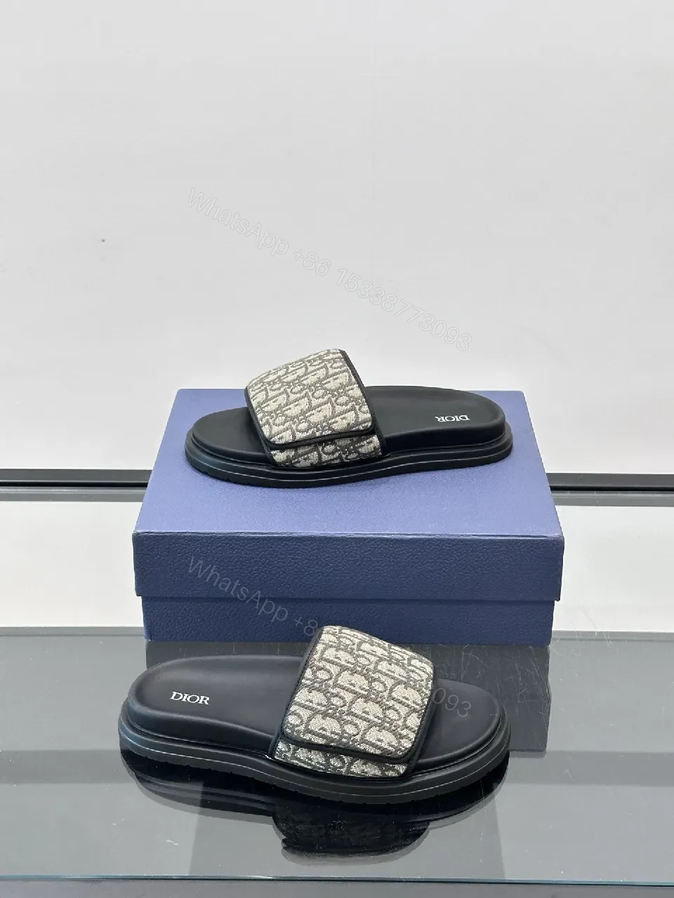 View 3 of Patterned Jacquard Slide Sandals – All-Day Comfort, Luxury Casual
