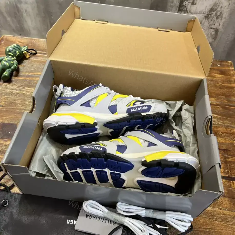 View 3 of BALENCIAGA TRACK SNEAKER – BB250