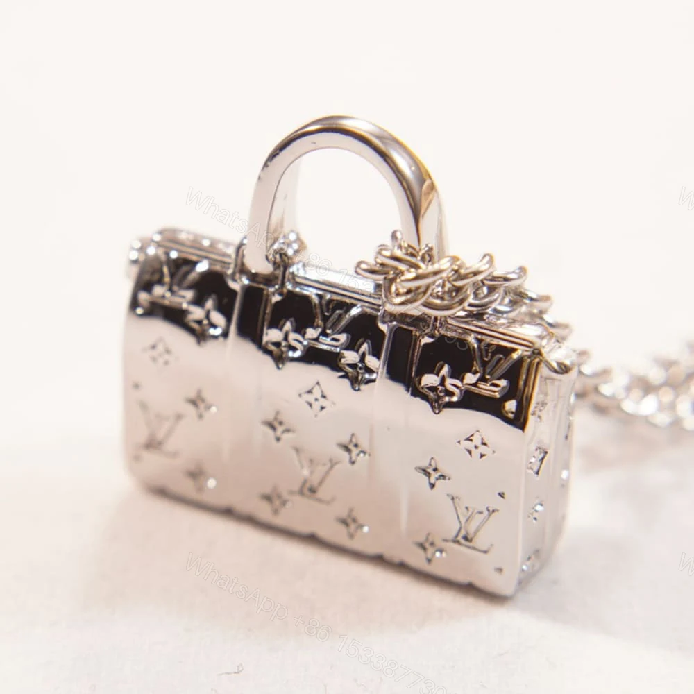 View 4 of LV Icons Necklace