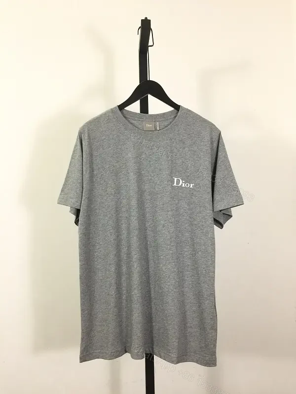 Minimalist Cotton Tee with Subtle Logo – Everyday Luxe Tee — view 1