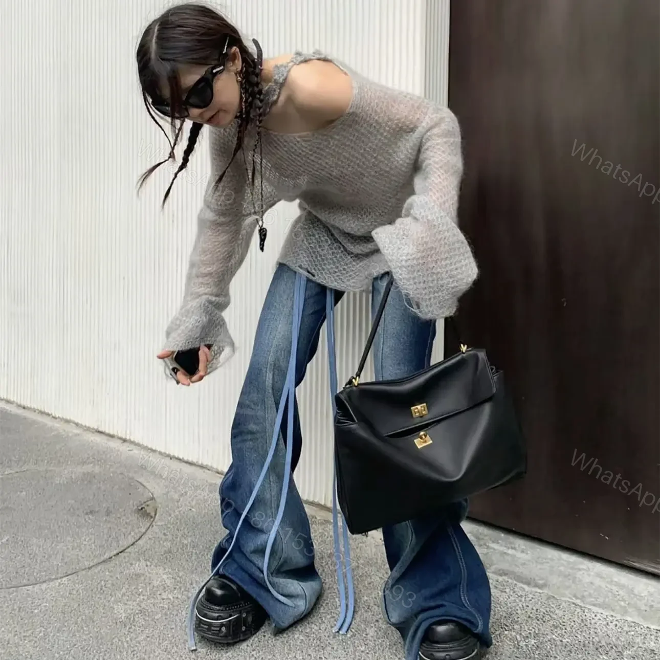 View 15 of 高仿Balenciaga*Rodeo系列V41000小牛皮手袋黑金中號免檢版