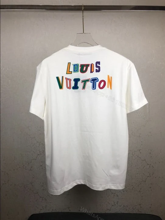 View 2 of LOUIS VUITTON T-SHIRT – LV21