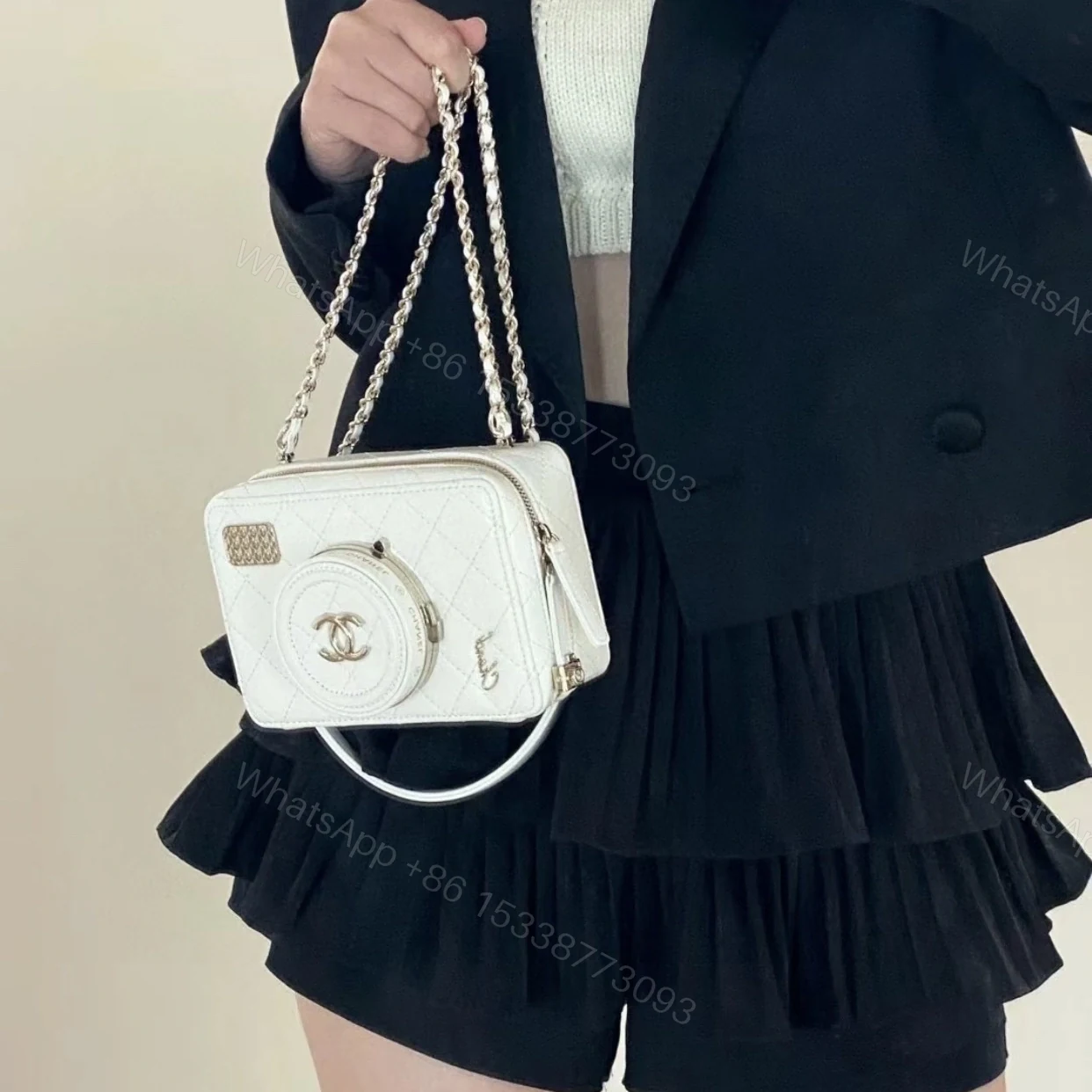 View 20 of 高仿Chanel*24S春夏系列AS4817相機包白色免檢版