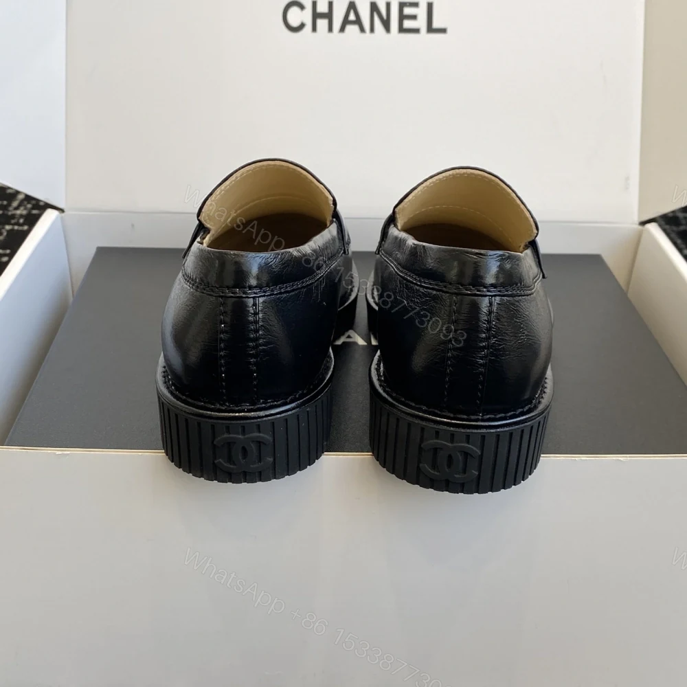 View 8 of 高仿Chanel*25C系列G46112B小牛皮樂福鞋黑色免檢版
