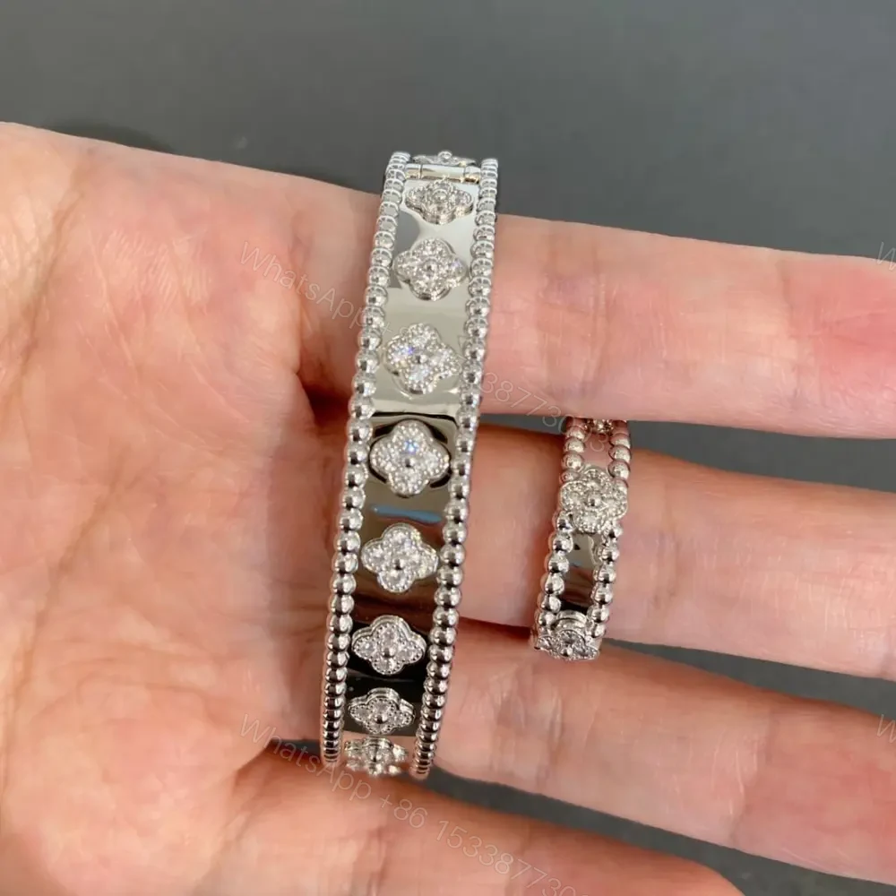 View 8 of 高仿首飾VanCleef&Arpels*RP6MN00鑲鑽萬花筒戒指白金