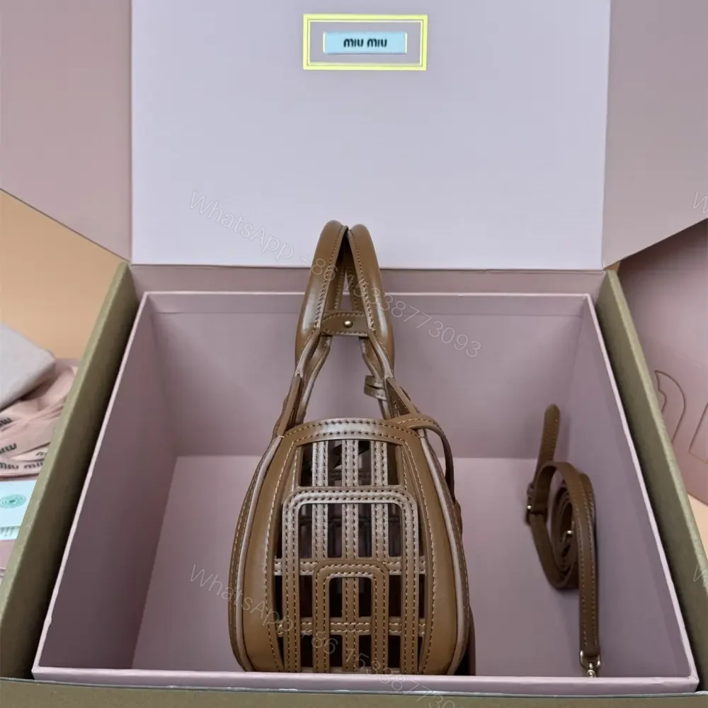 View 2 of 高仿miumiu*5BA294小牛皮鏤空手提包棕色免檢版