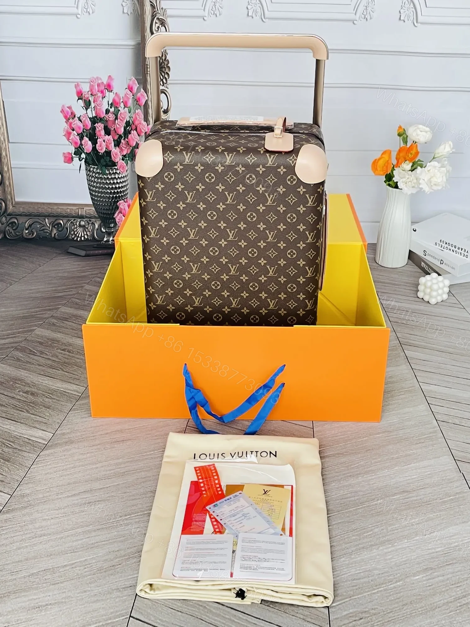 View 7 of Louis Vuitton Horizon 55 rolling suitcase in Monogram Canvas