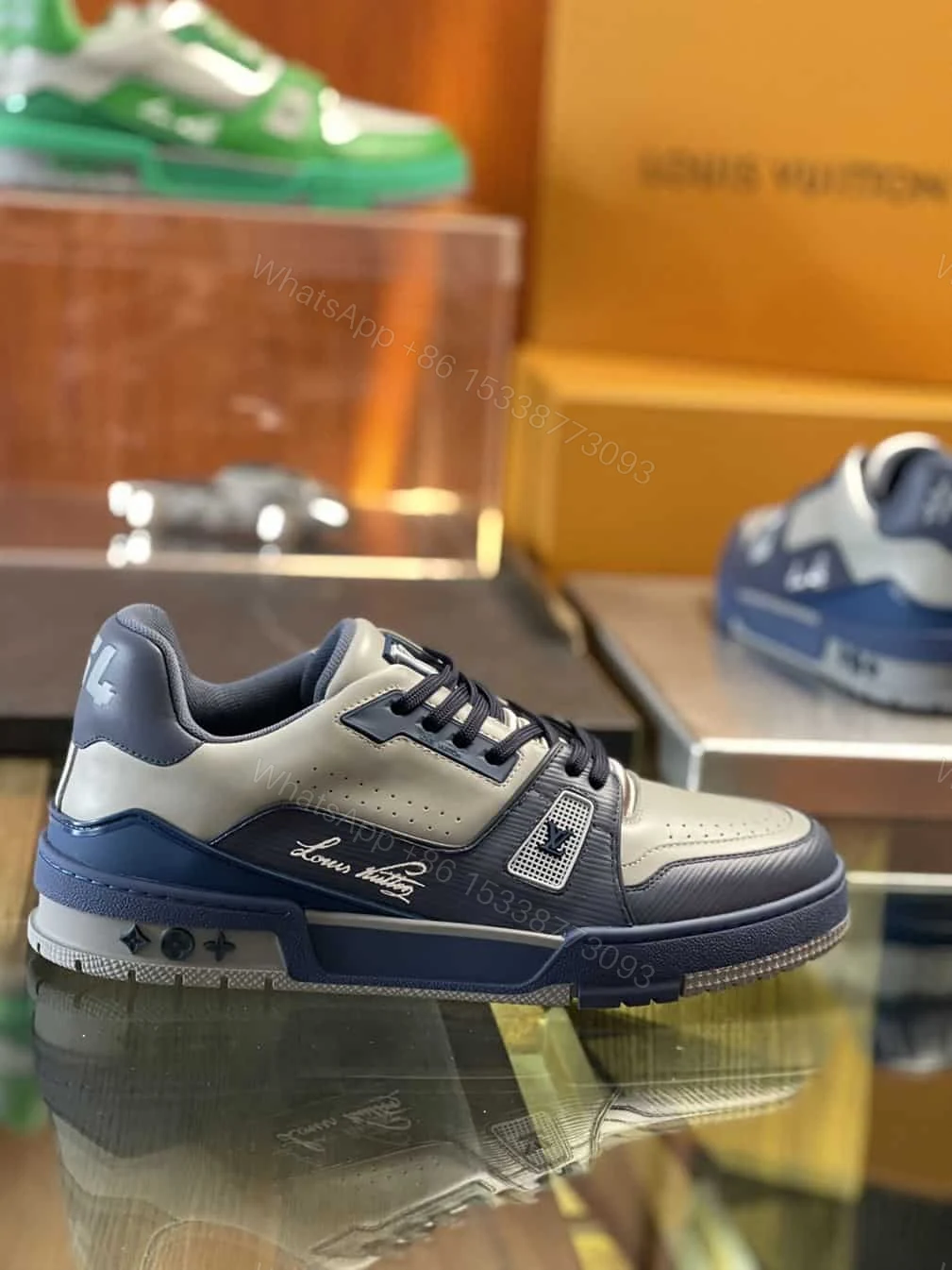 View 2 of LOUIS VUITTON TRAINER SNEAKER – LSVT287
