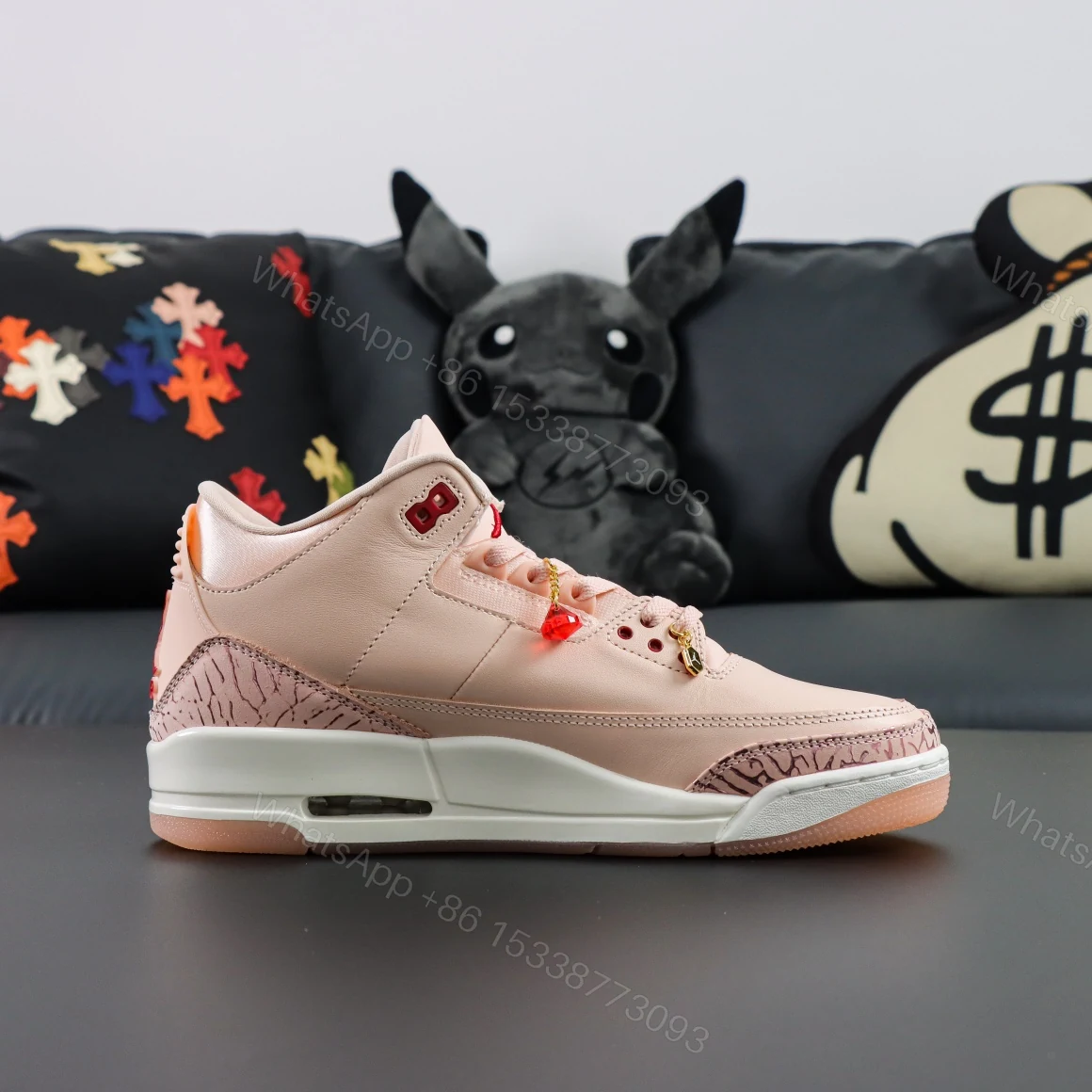 View 2 of Air Jordan 3 Retro “Valentine’s Day” Reps