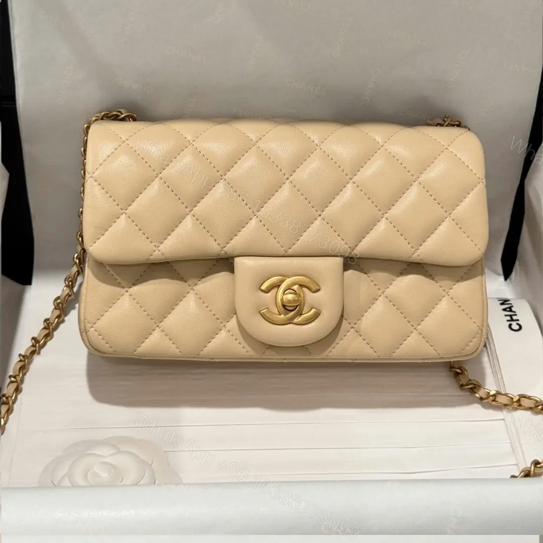 Chanel Classic Bell Bag 11 Handbags Beige Leather Lock Gold 20cm — view 1