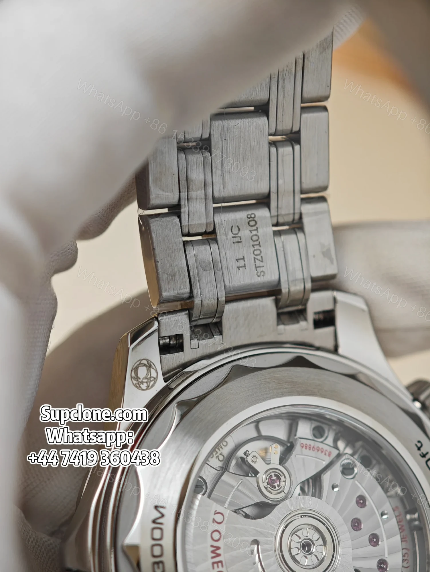 View 13 of OMEGA Super Clone Seamaster Diver 300M 210.30.42.20.04.001 42mm