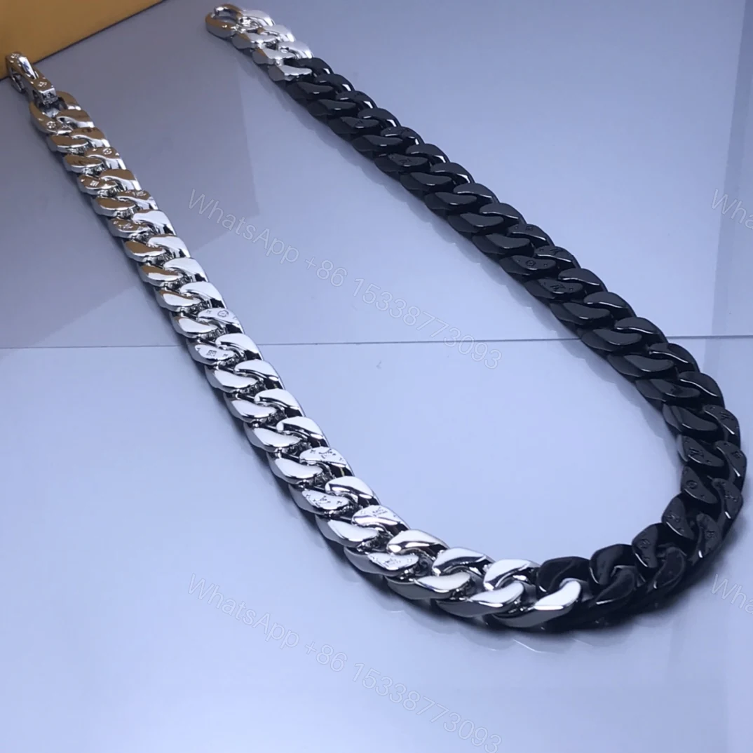 View 5 of EN – Lux LV Necklaces 062