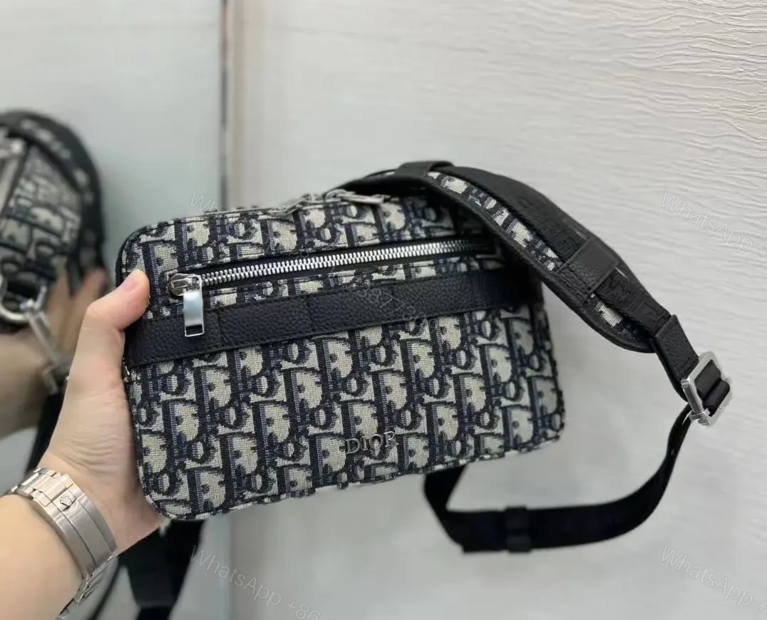 DIOR — view 1