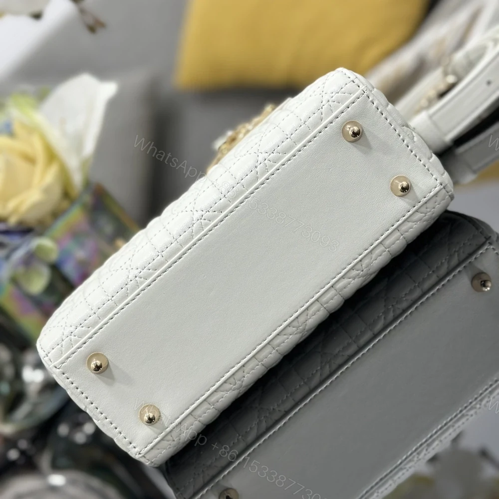View 4 of 高仿Dior*Lady系列M053M030小羊皮手袋幸運星白色小號免檢版