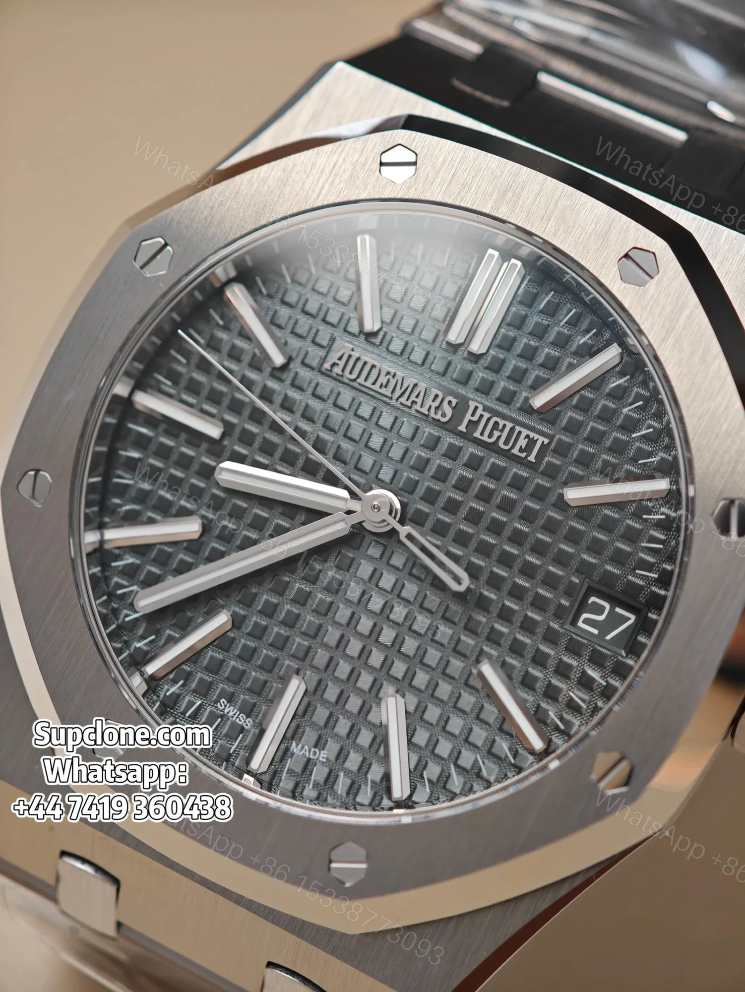 View 7 of Audemars Piguet Super Clone 1:1 Royal Oak 15510 Green Dial 41MM