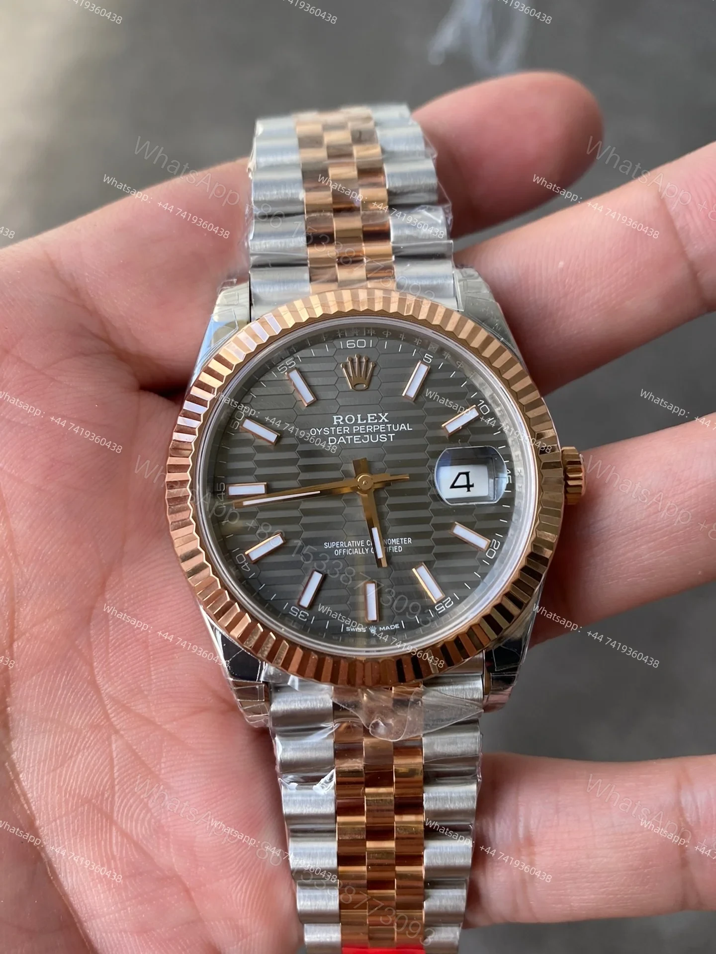 View 12 of Rolex Datejust M126331-0020 1:1 Replica Water Ripple Rose Gold Gray Dial Jubilee 41MM 3235 Movement Super Clone Watch
