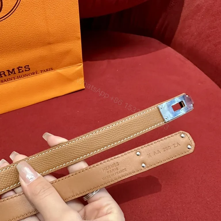 View 4 of Iconic H Buckle Leather Belt â€” Timeless Tan Calfskin