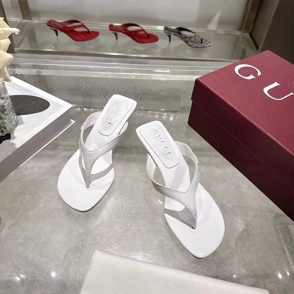 View 4 of GUCCI Women’s Vittoria thong 229395
