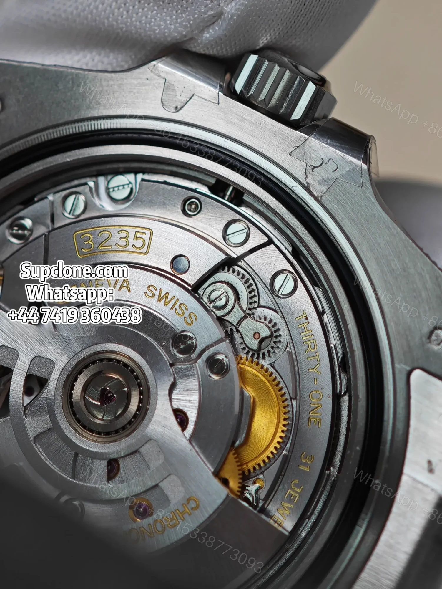 View 14 of Rolex Submariner 126619LB Super Clone – Blue Bezel “Cookie Monster”