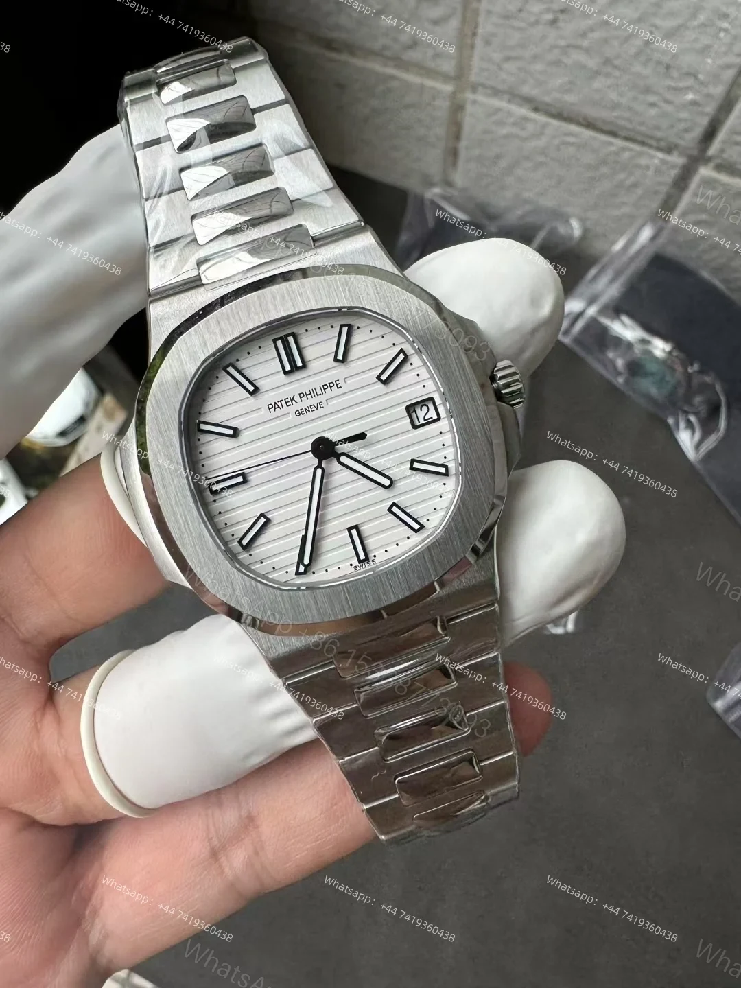 View 3 of Patek Philippe Super Clone Nautilus 5711 White Dial 40MM