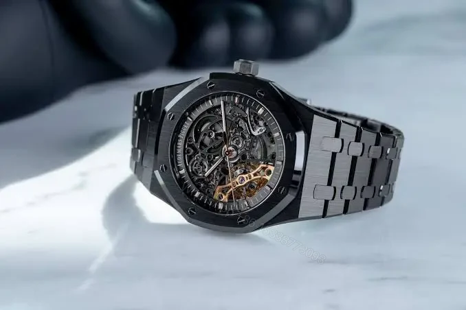 Audemars Piguet Royal Oak — view 1