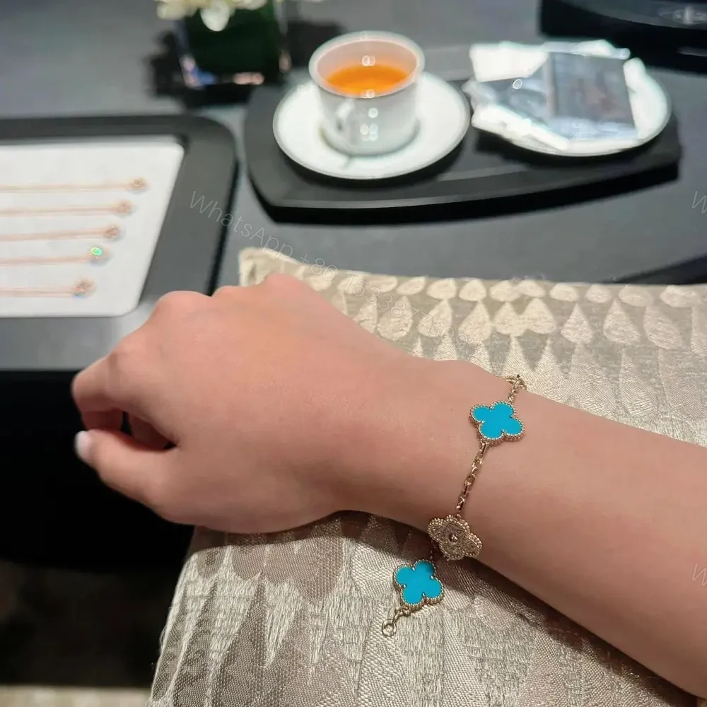 View 9 of 高仿首飾VanCleef&Arpels*RD003四葉草綠松石手鏈黃金款