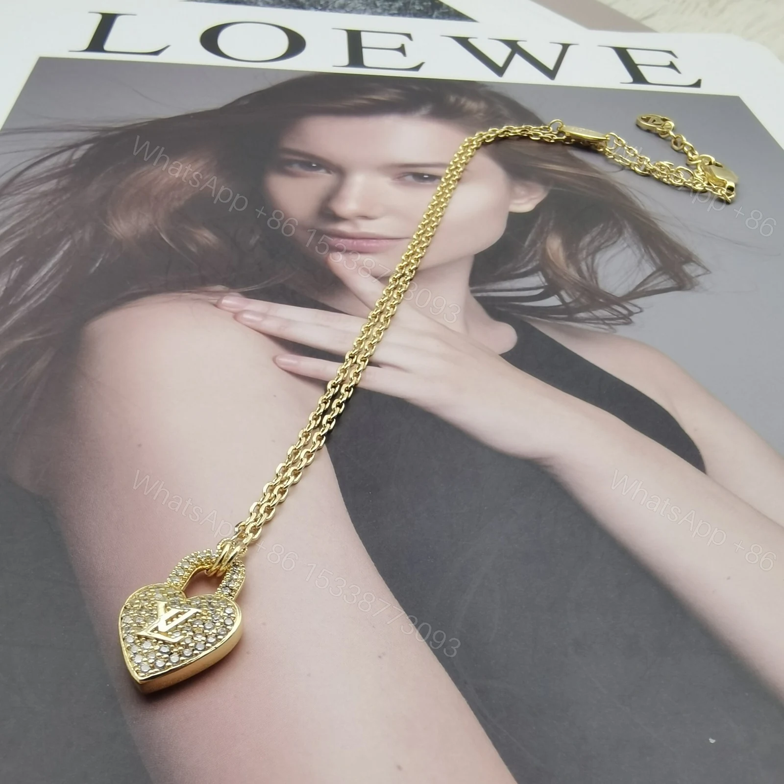 View 2 of EN – Lux LV Necklaces 060