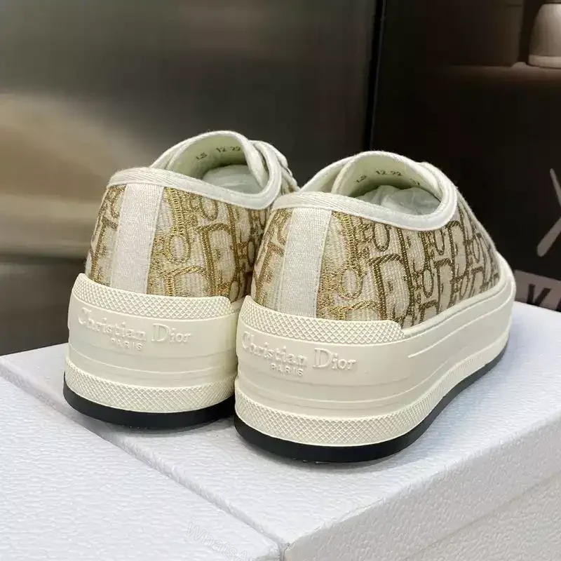 View 3 of WALK’N’DIOR PLATFORM SNEAKERS UNISEX OBLIQUE EMBROIDERED COTTON GOLD – CD190