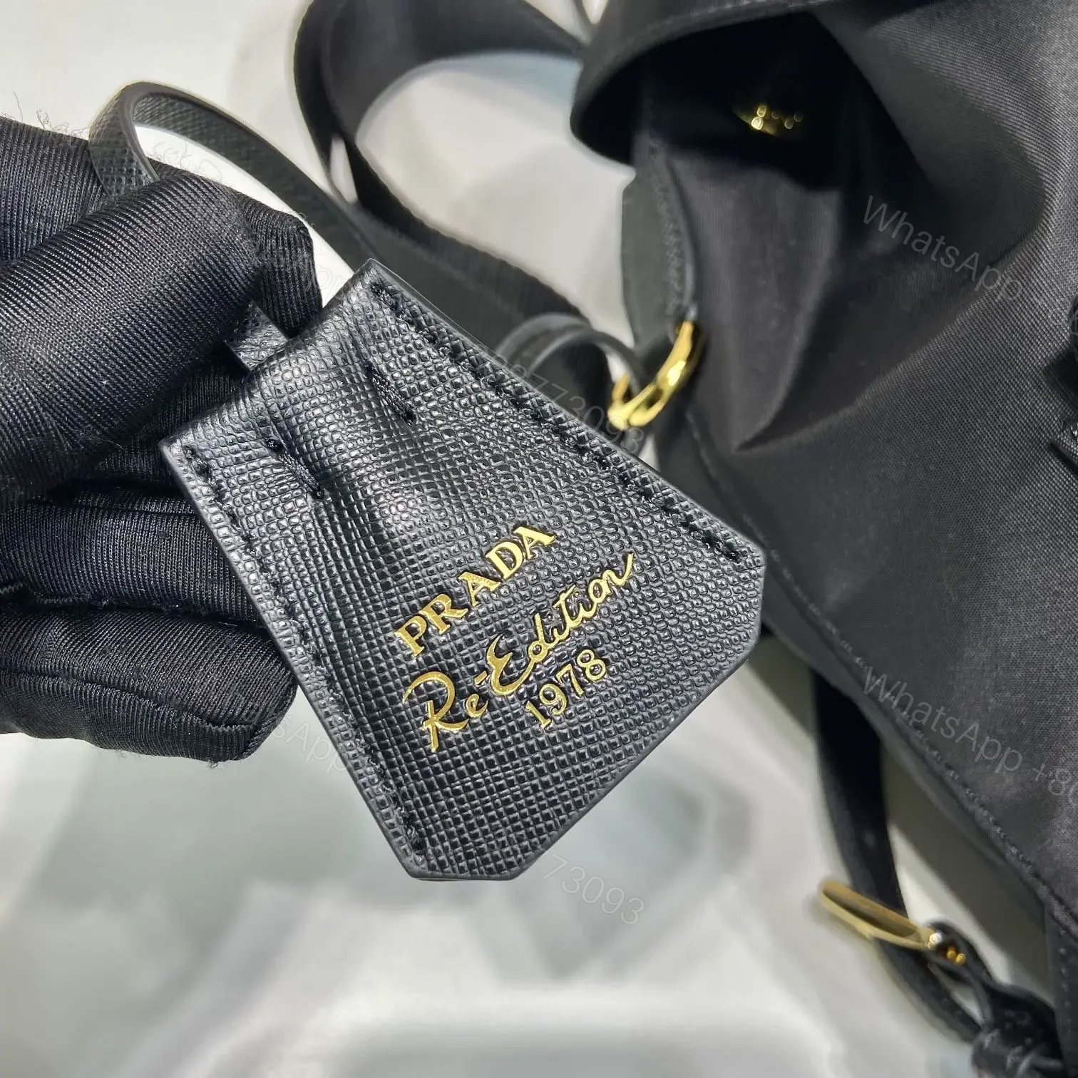 View 9 of 高仿Prada中古雙肩包1BZ677金扣免檢版