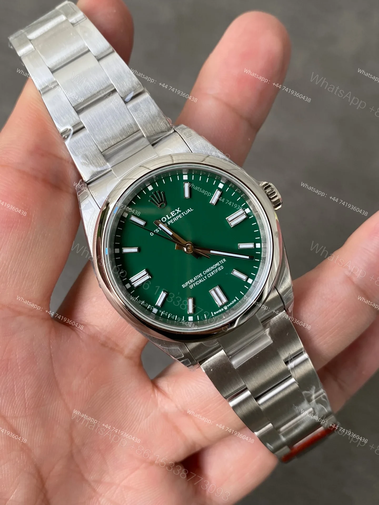View 4 of Rolex Super Clone Oyster Perpetual M126000-0005 Green Dial 36MM 3230 Movement