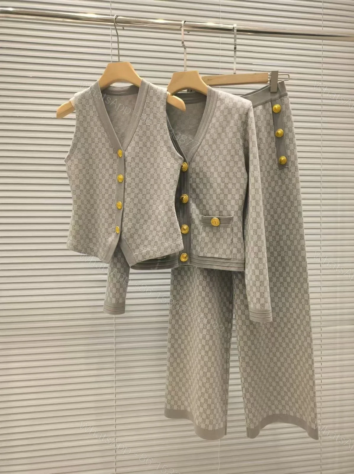 BALMAIN — view 1