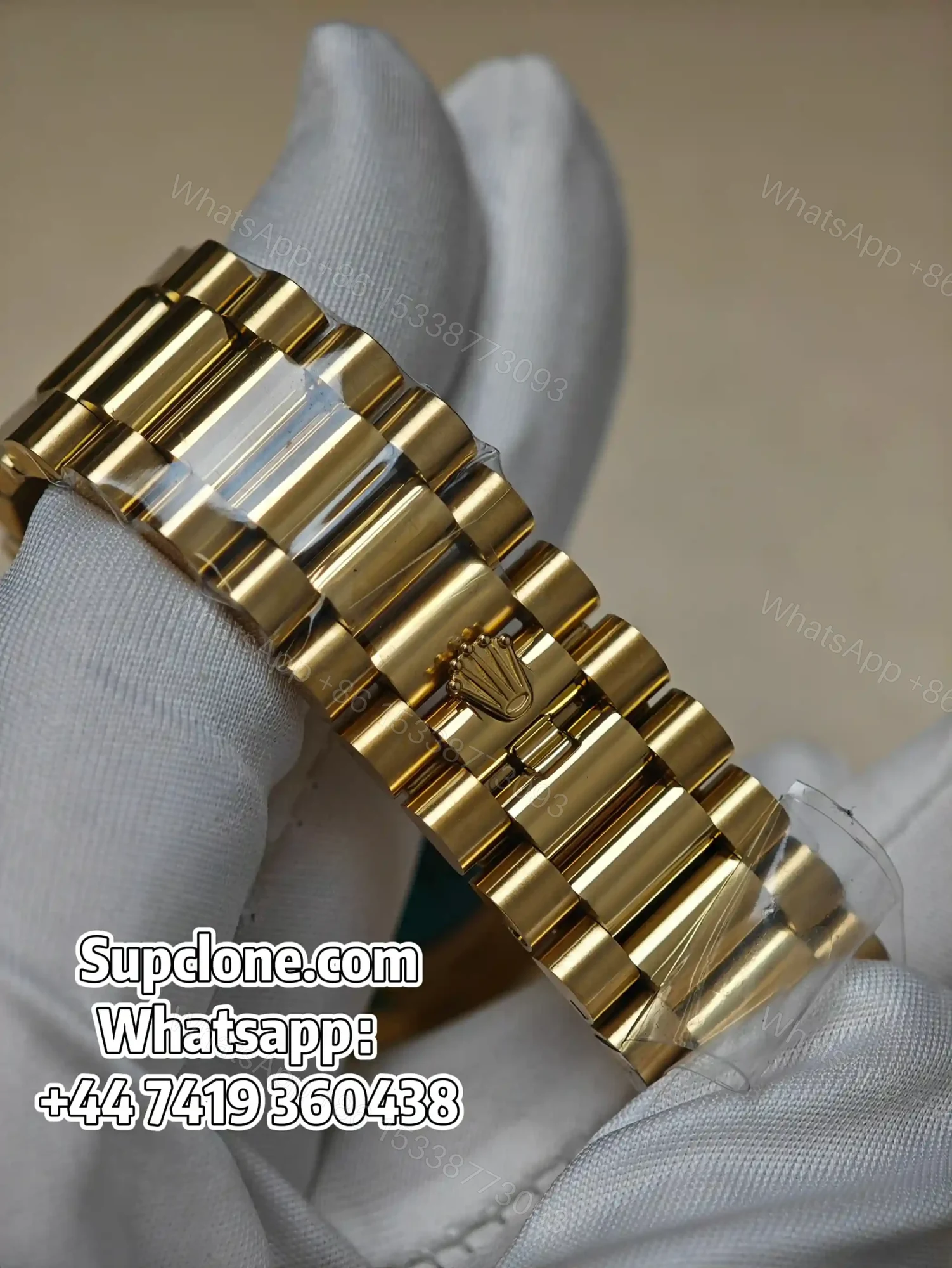 View 12 of Rolex Day-Date 40mm Yellow Gold Green Roman Dial – Super Clone 1:1 Cal. 3255