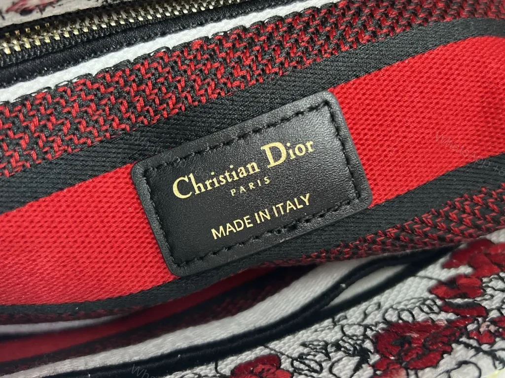 View 9 of Floral Jacquard Handbag: Structured Luxury, Dior-Inspired Boldness