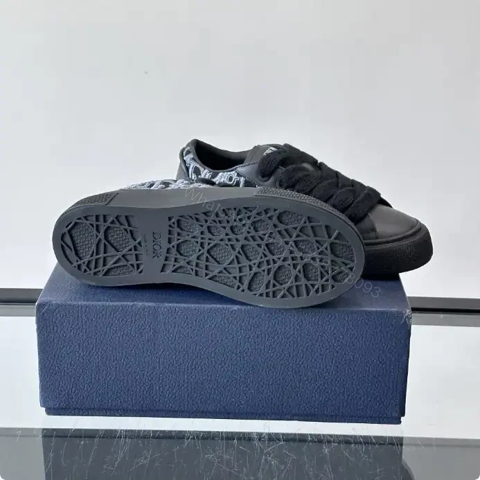 View 5 of DIOR B33 SPIN SNEAKERS – LIMITED AND NUMBERED EDITION BLACK SMOOTH CALFSKIN – CD207