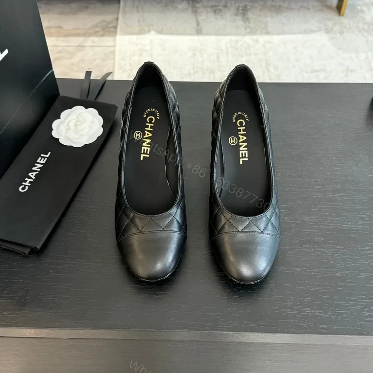 Quilted Slip-On Heels - Black Leather, Classic Round Toe, All-Day Comfort — view 1
