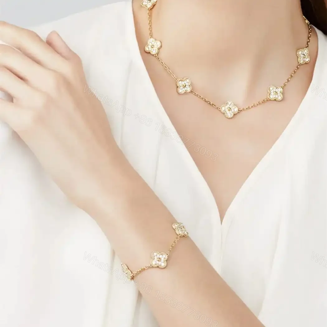View 11 of 高仿首飾VanCleef&Arpels*RA41400五花滿鑽黃金手鏈