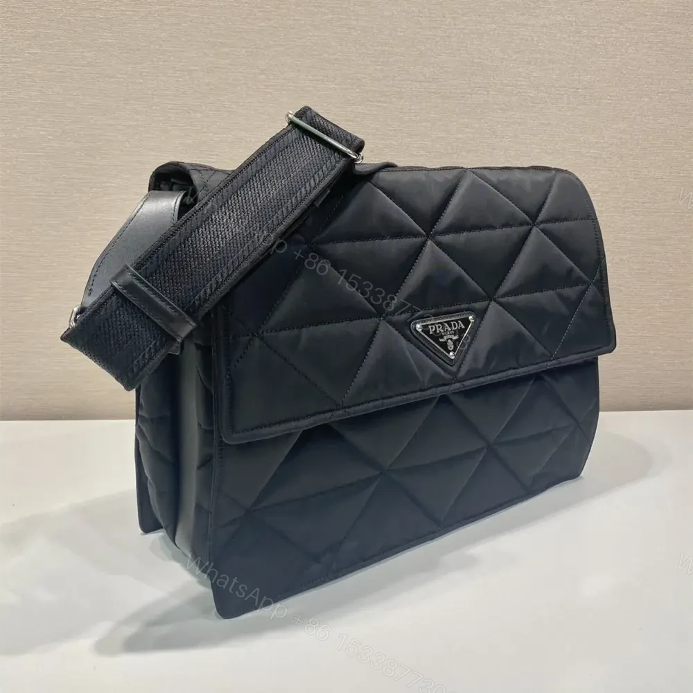 View 2 of 高仿Prada*ReEdition系列郵差包1BD256黑色免檢版