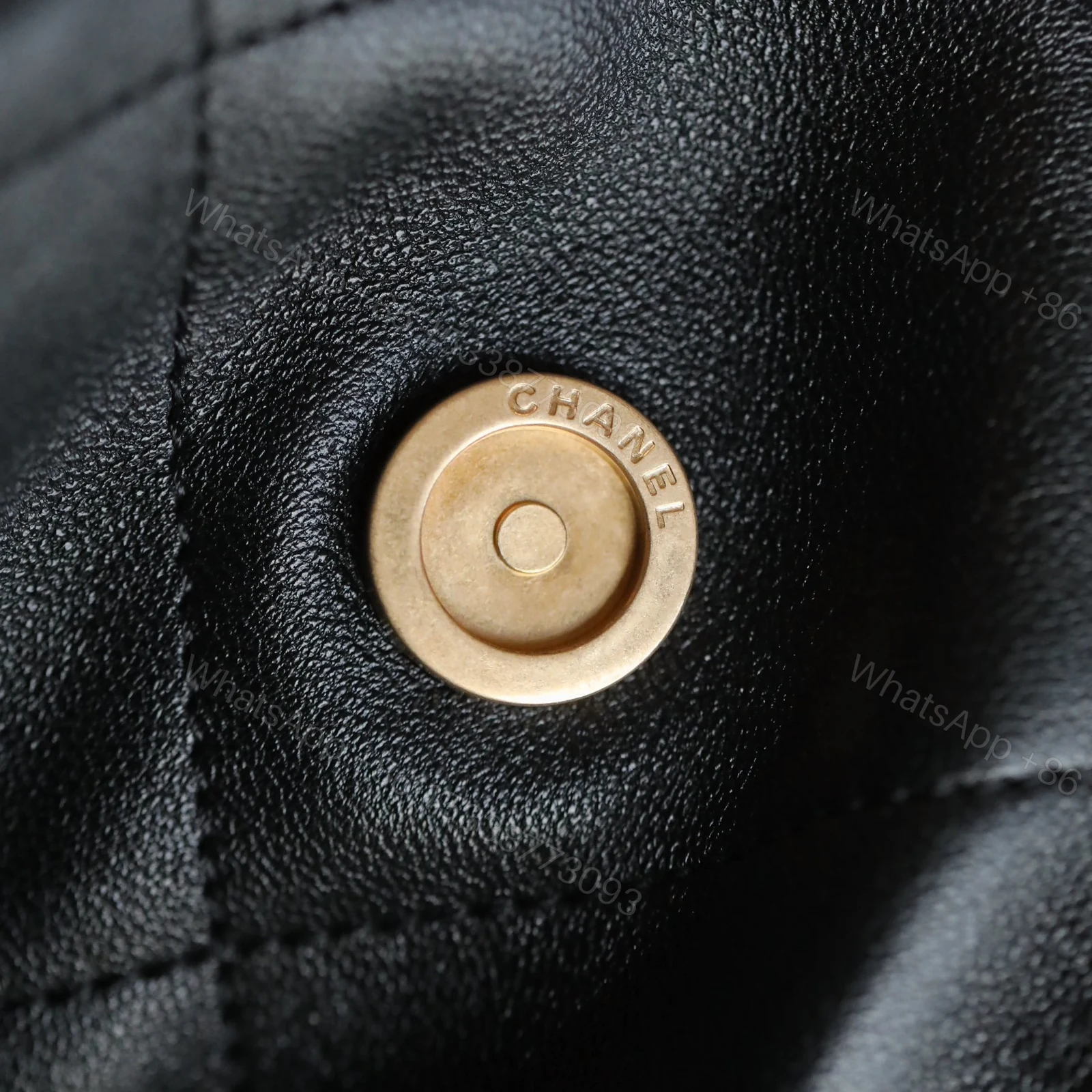 View 25 of 高仿Chanel*25C系列AS5315小羊皮單肩包購物袋免檢版