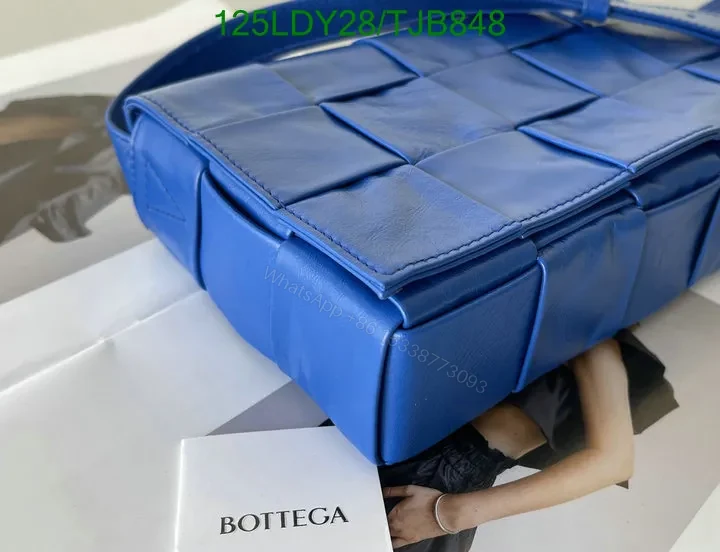 View 87 of Bottega Veneta Premium Nappa Leather Intrecciato Weave Bag with Magnetic Fastening BV9101
