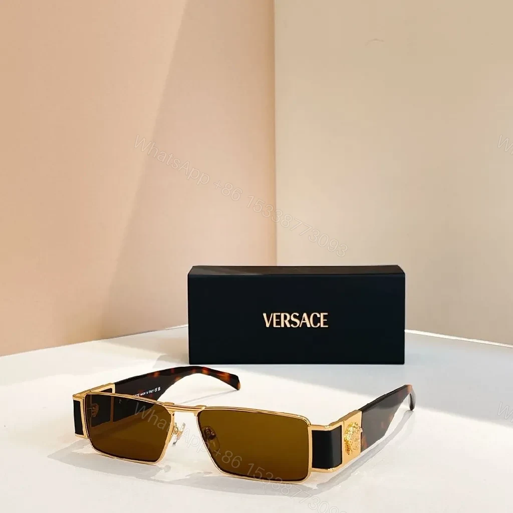 Luxurious Designer Sunglasses: Bold, Premium Frame, UV400 Lenses — view 1