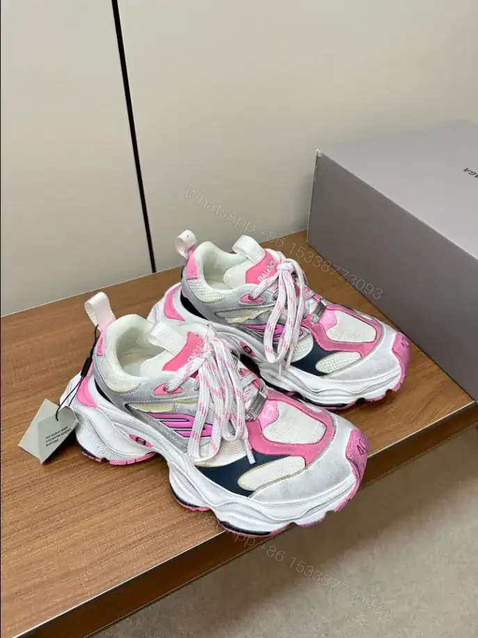 View 2 of BALENCIAGA CARGO SNEAKER – BB239