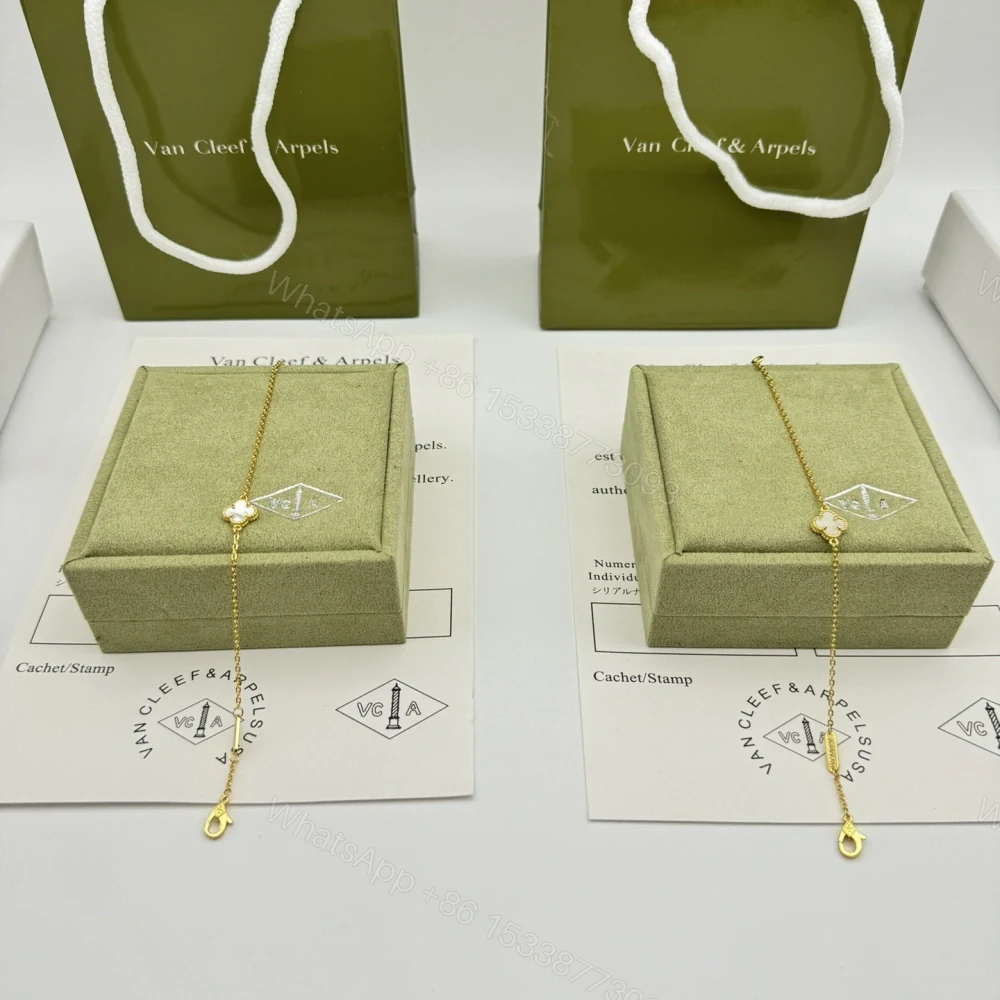 View 8 of 高仿首飾VanCleef&Arpels*RF68800單花貝母黃金手鏈