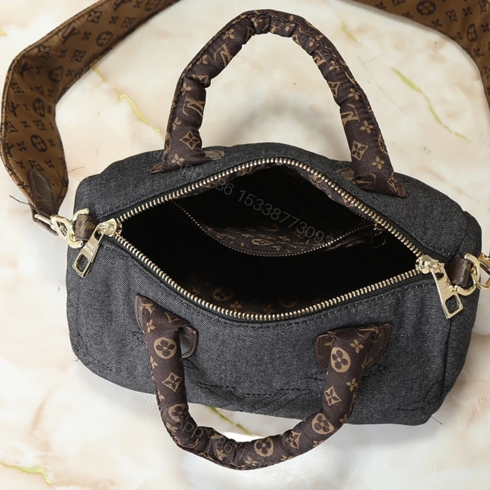 View 9 of Louis Vuitton Speedy Bandouliere 25 Black Jeans 25Cm M26956