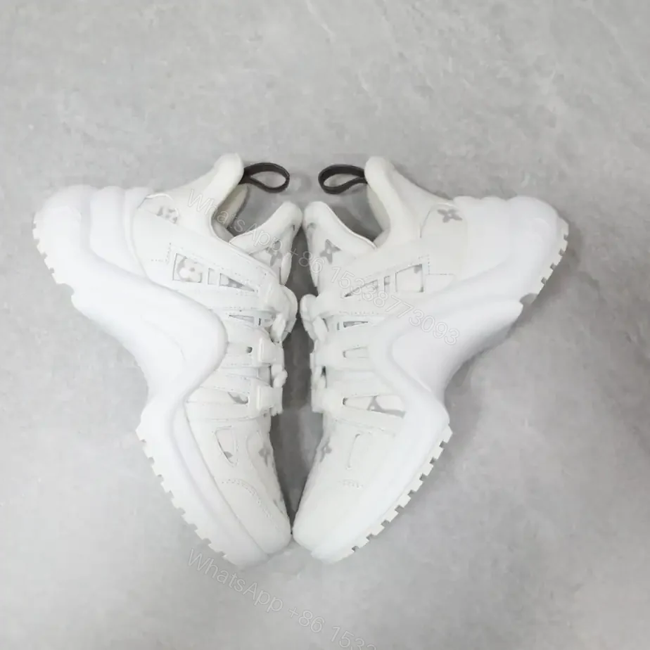 View 9 of LV ARCHLIGHT SNEAKER – LSVM005