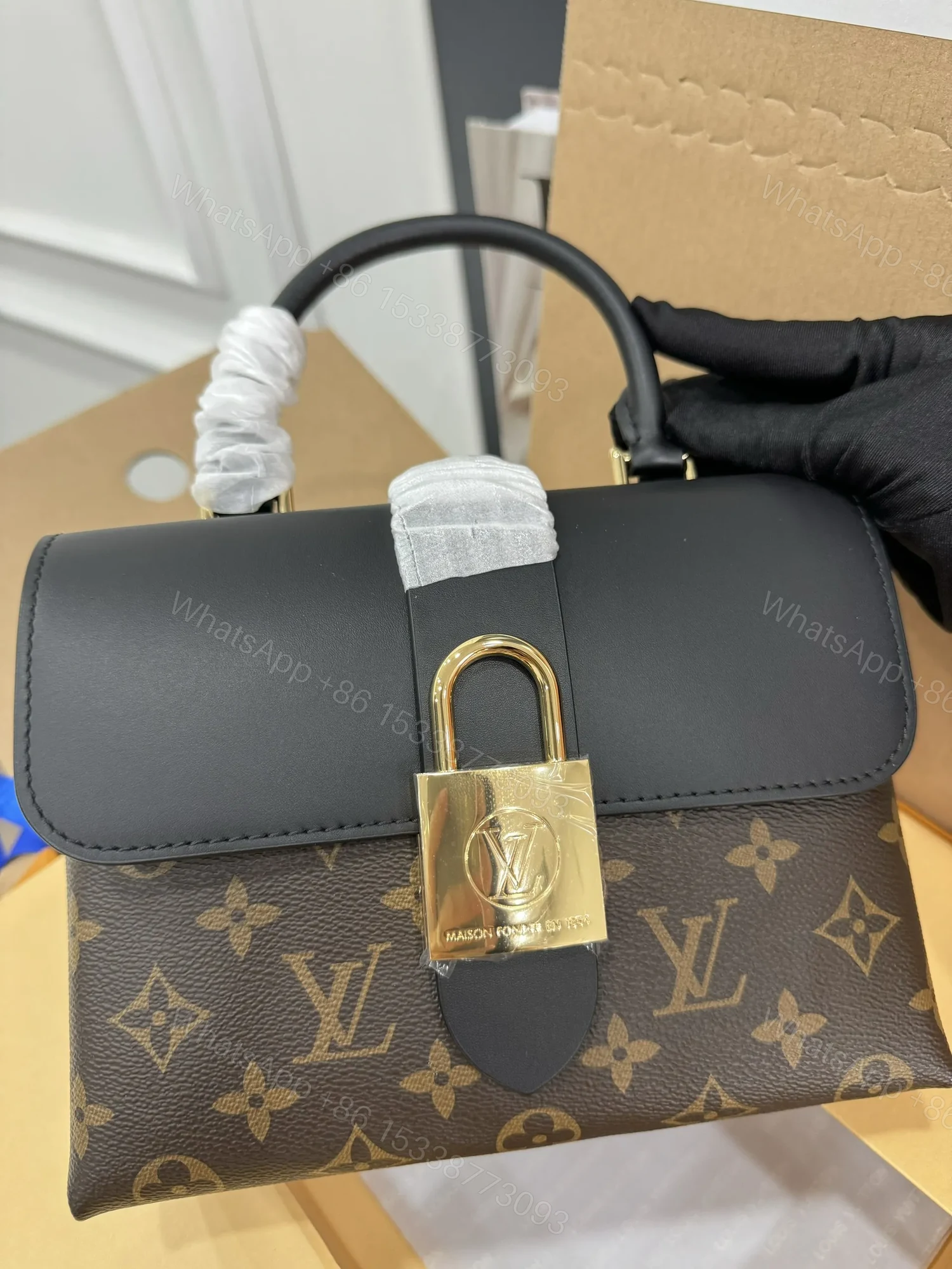 View 7 of Louis Vuitton LV Locky BB Monogram Mix Black Brown Handbags 20×7.5x16cm