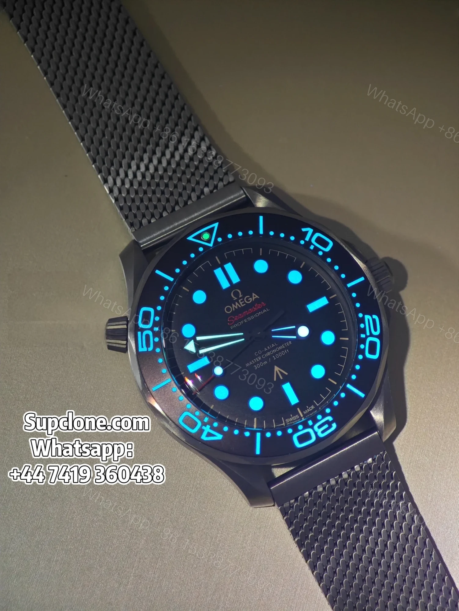 View 20 of Omega Super Clone Seamaster Diver 300M “No Time To Die” 42mm 210.90.42.20.01.001