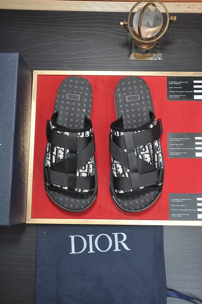 Dior高仿男士涼拖滿版字母拼接設計潮流時尚百搭款 — view 1