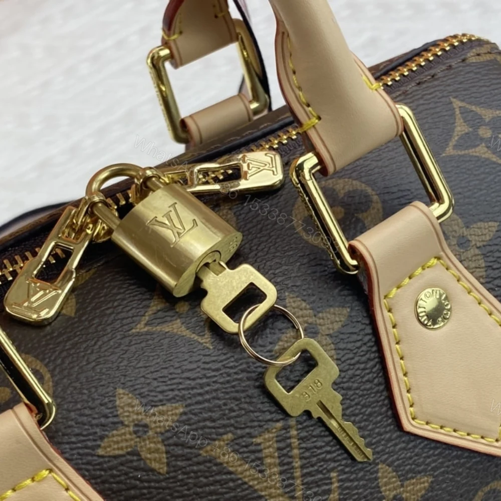 View 5 of Louis Vuitton Speedy Bandoulière 20 Fuchsia 25Cm M45948