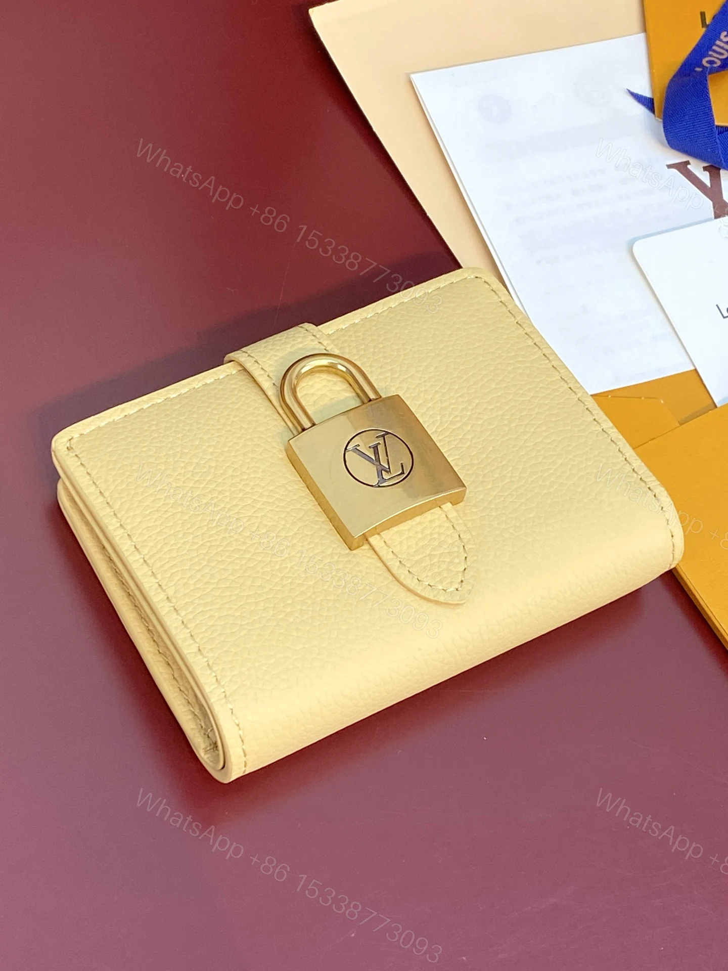 LV原單Portefeuille Locky金色短夾 鎖頭金扣奢華設計 小資女輕奢手袋內袋首選 — view 1